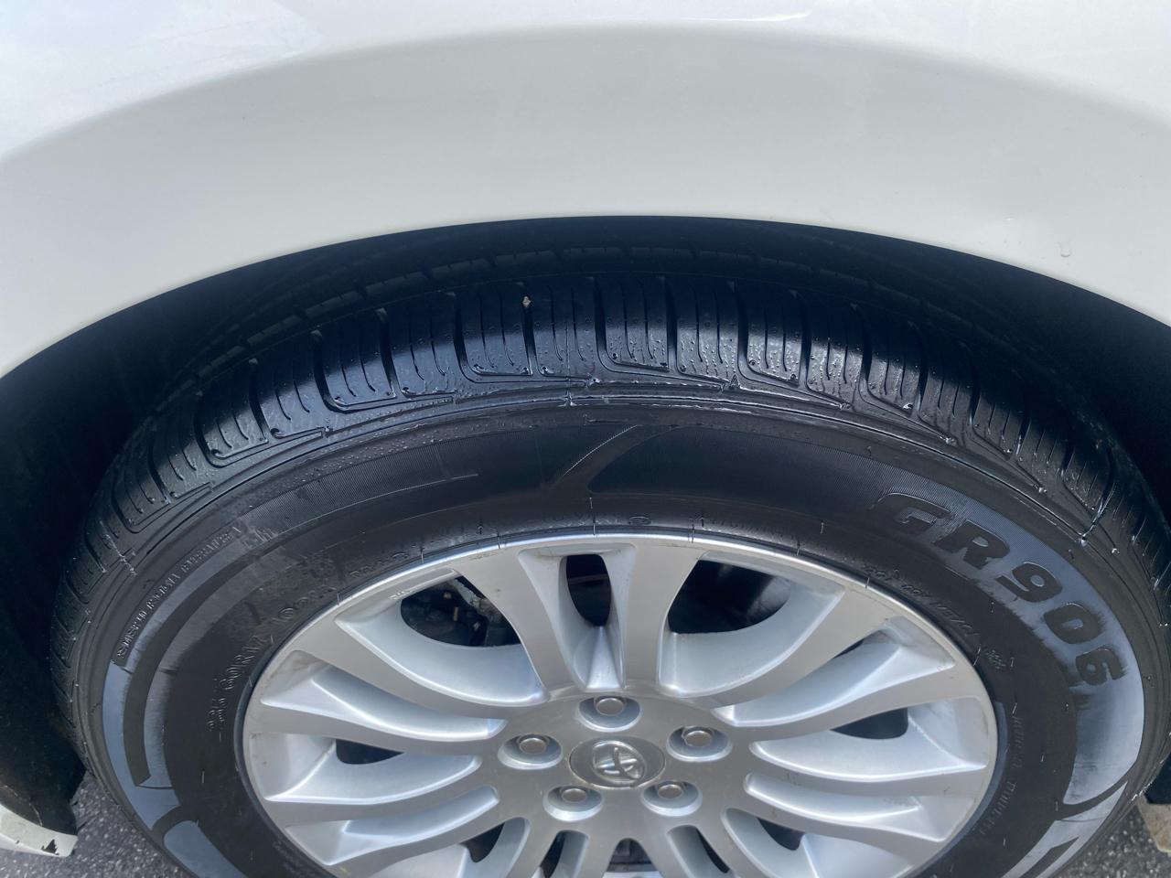 Toyota Sienna 5dr 7-Pass Van V6 XLE FWD (Natl) 2017