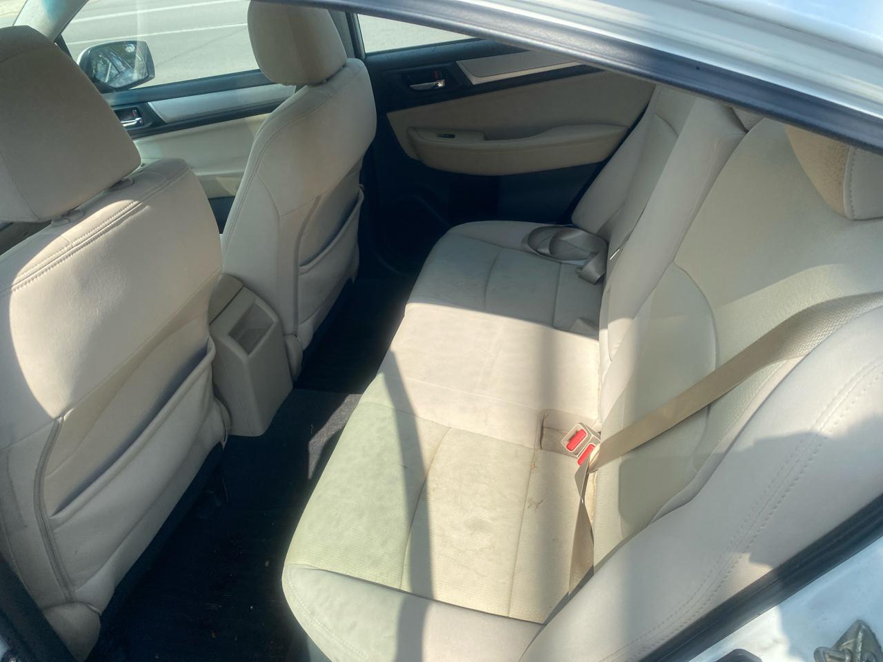 Subaru Legacy 2.5i Premium 2015