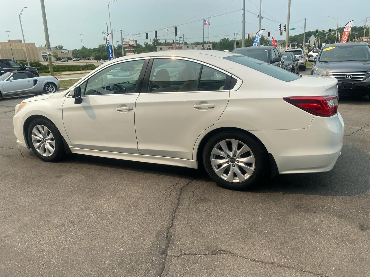 Subaru Legacy 2.5i Premium 2015
