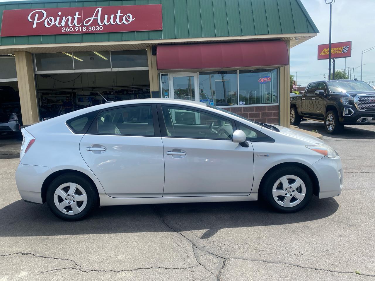 Toyota Prius Prius V 2010