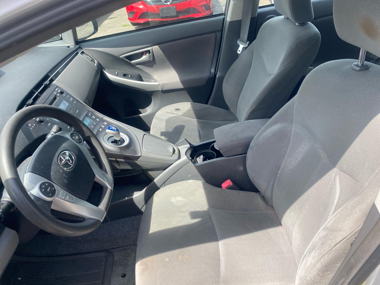 Toyota Prius Prius V 2010