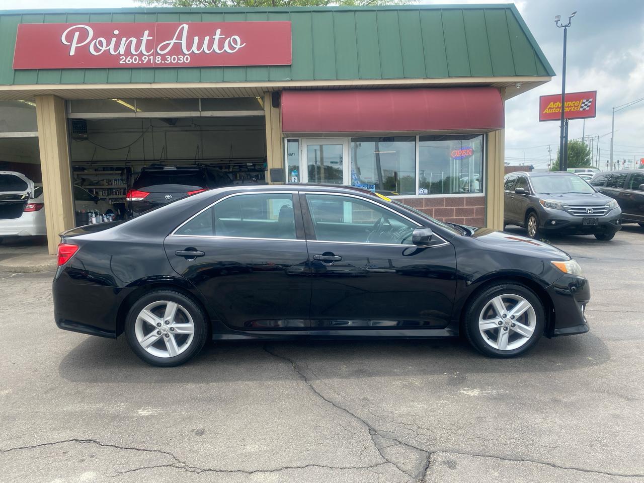 Toyota Camry SE 2012