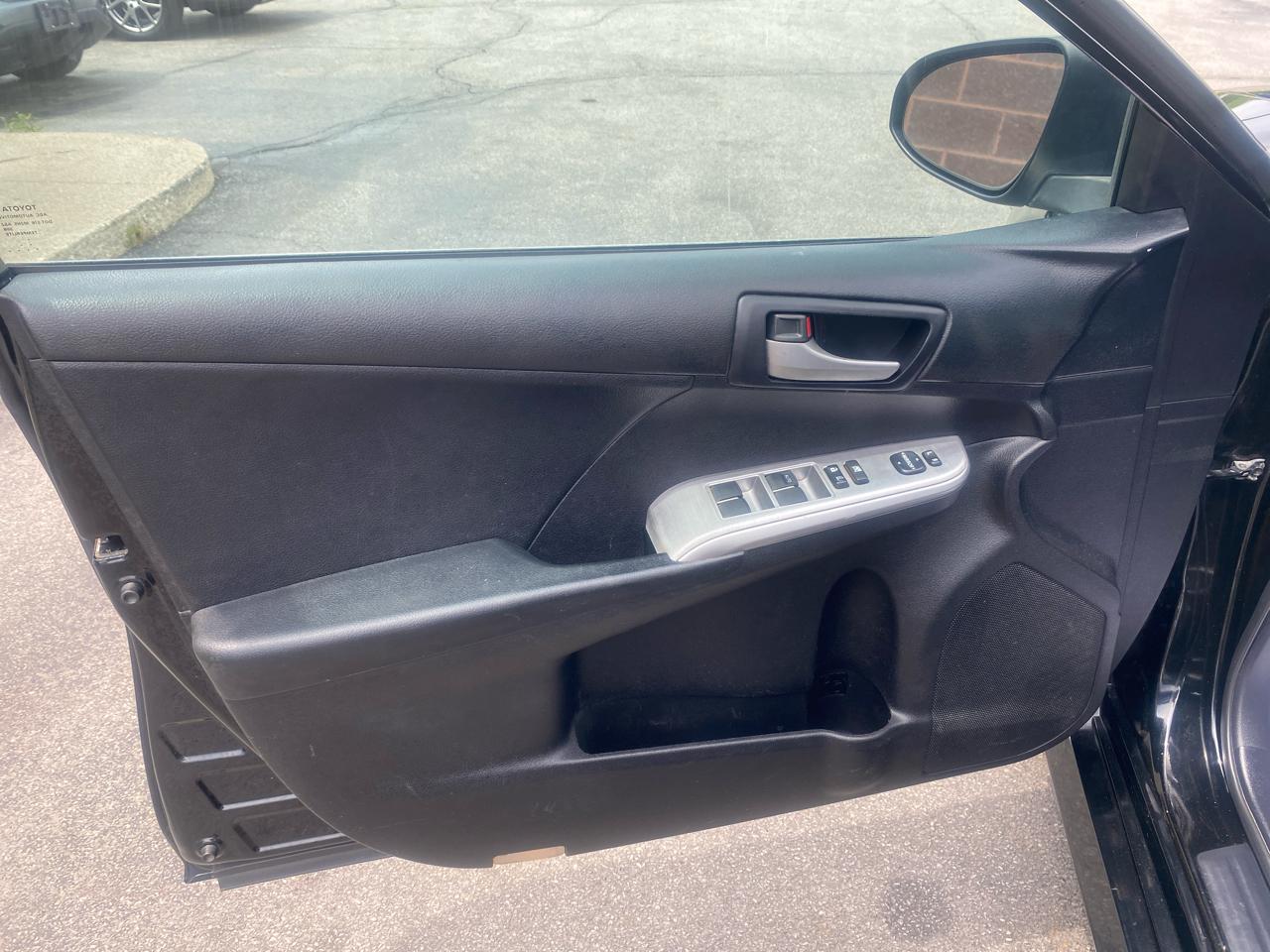 Toyota Camry SE 2012