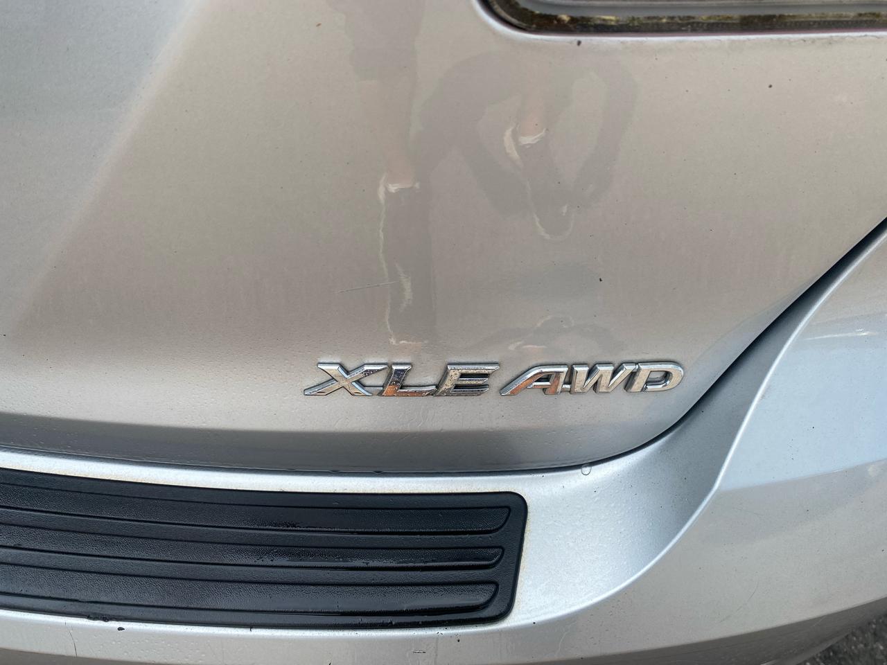Toyota Venza LE V6 AWD 2014
