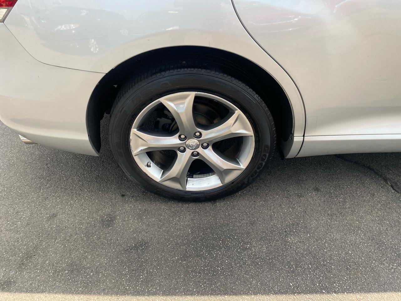 Toyota Venza LE V6 AWD 2014