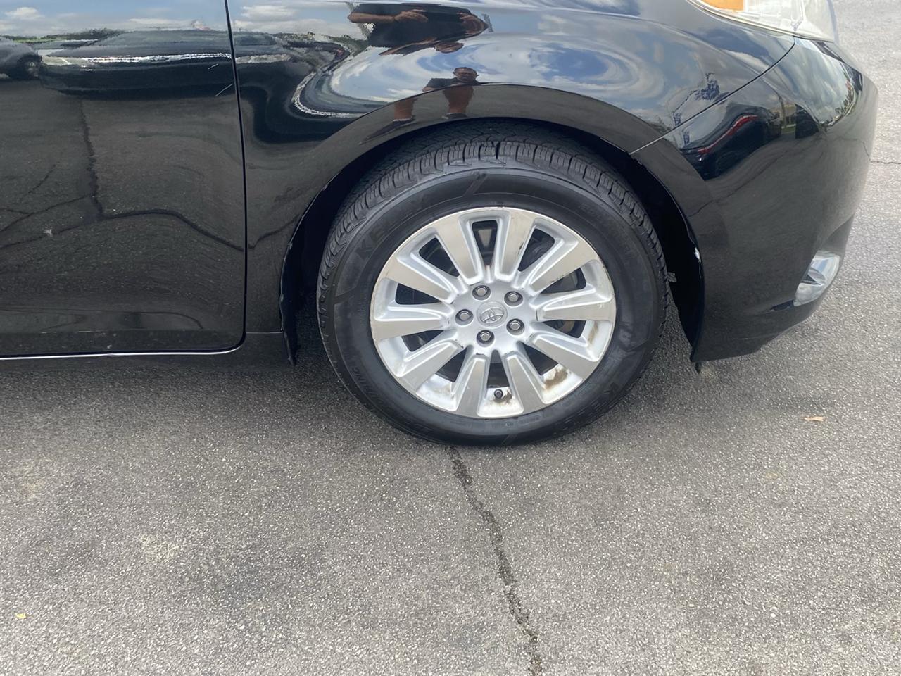 Toyota Sienna XLE 7 Passenger 2013