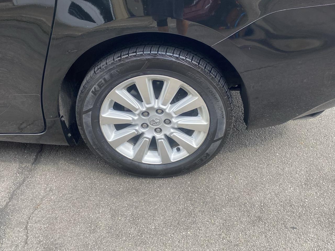 Toyota Sienna XLE 7 Passenger 2013