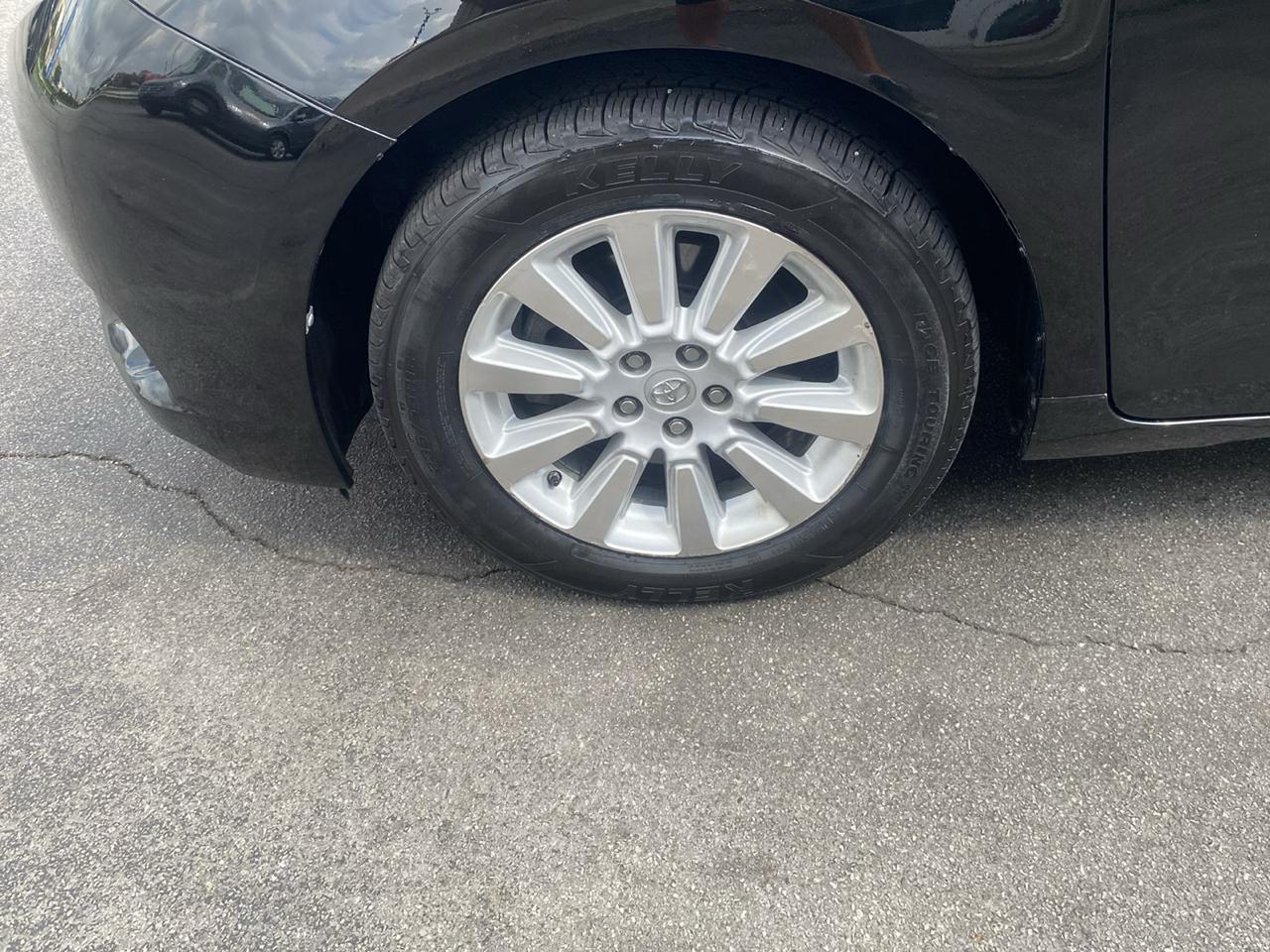 Toyota Sienna XLE 7 Passenger 2013