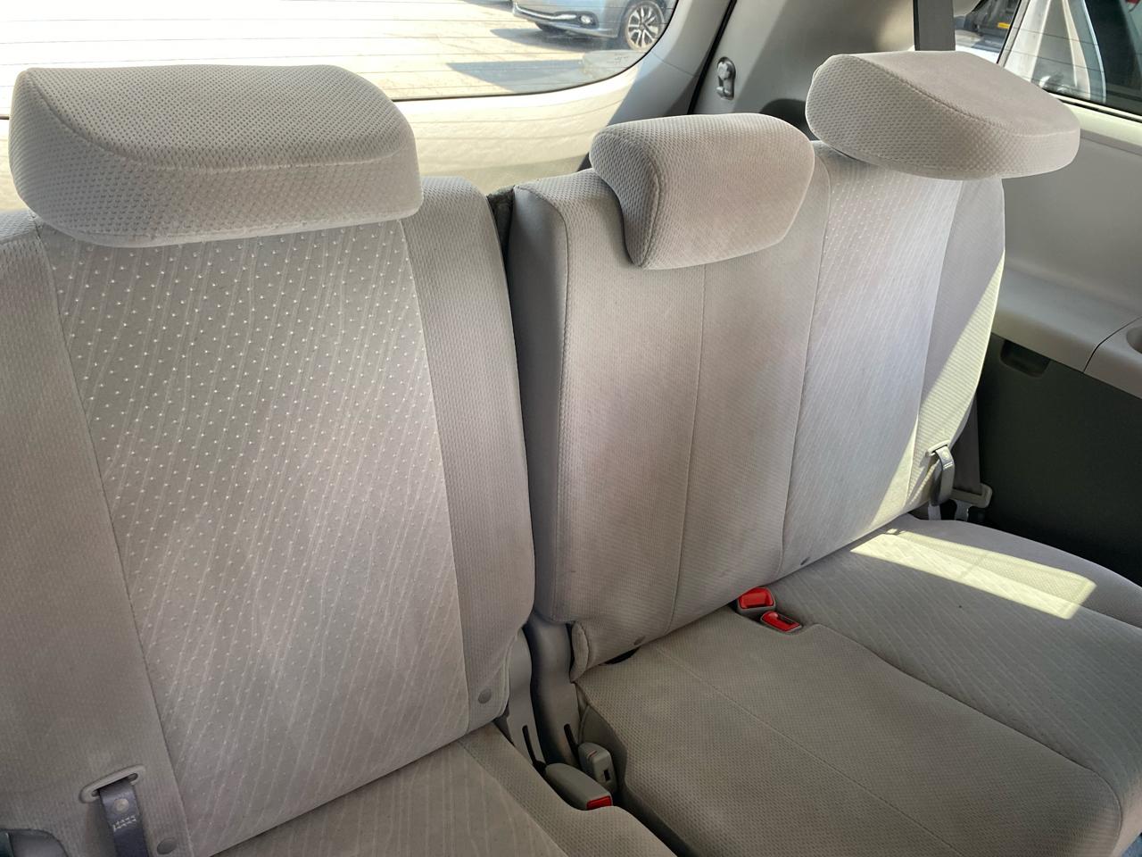 Toyota Sienna LE 8-Passenger 2017