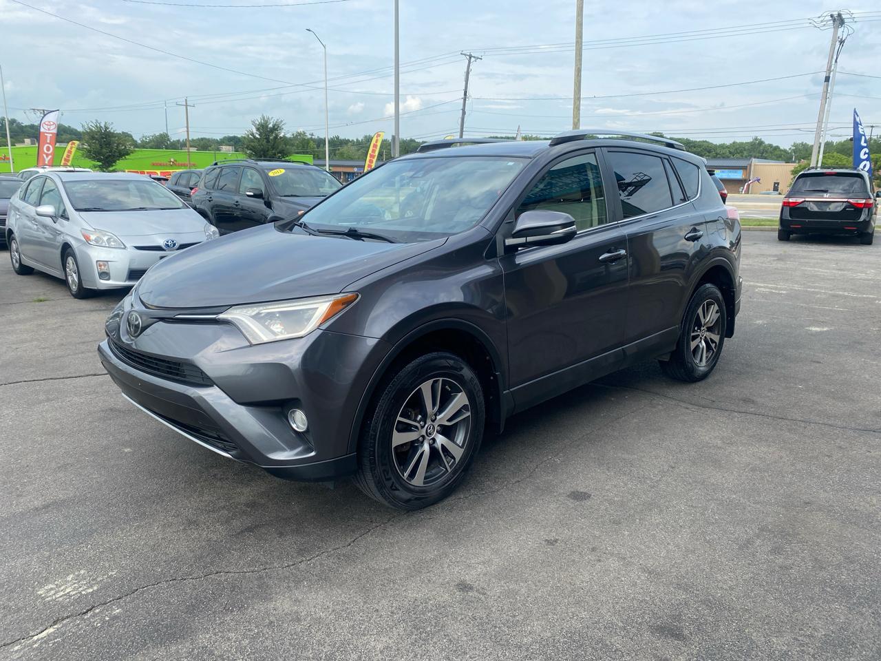 Toyota RAV4 XLE AWD 2018