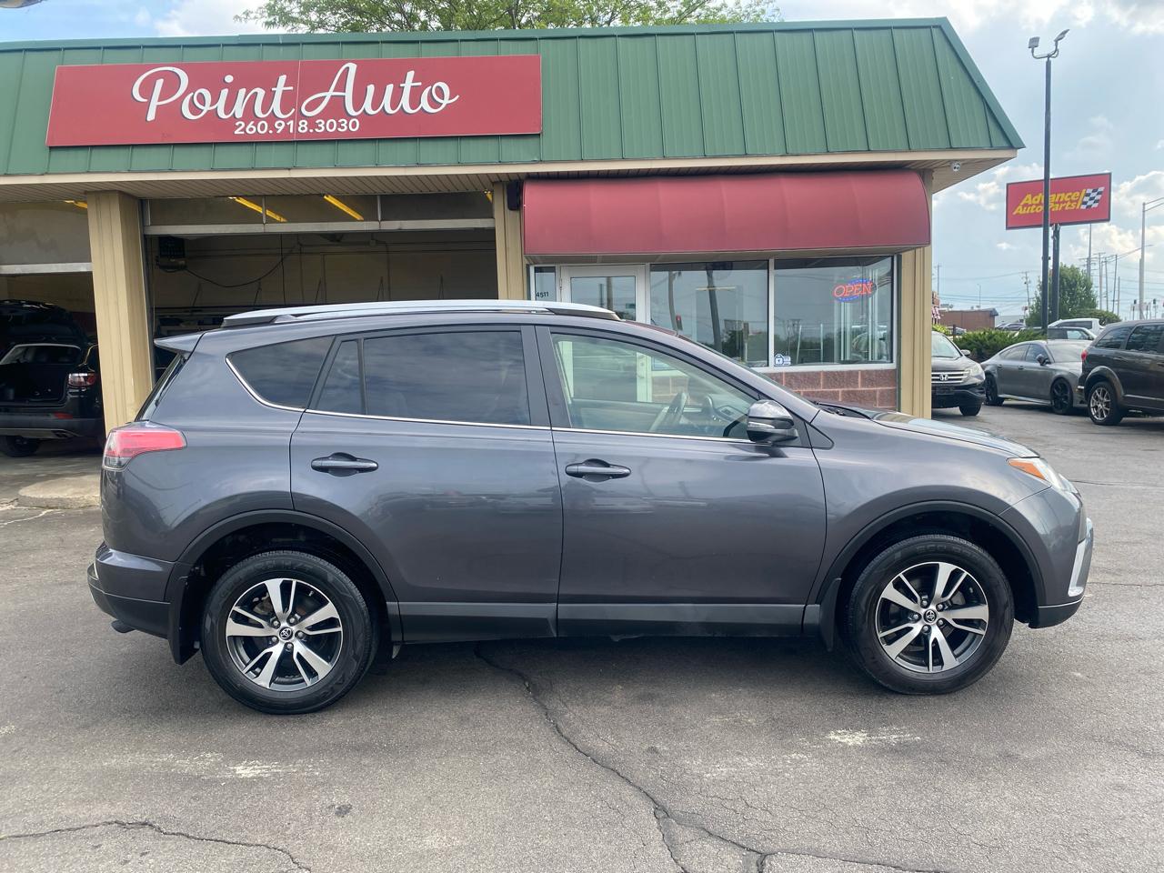 Toyota RAV4 XLE AWD 2018