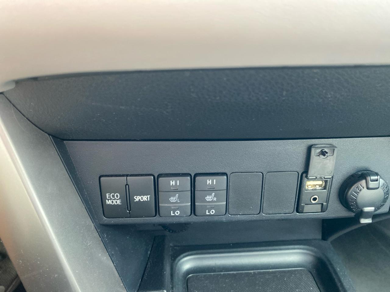 Toyota RAV4 XLE AWD 2018