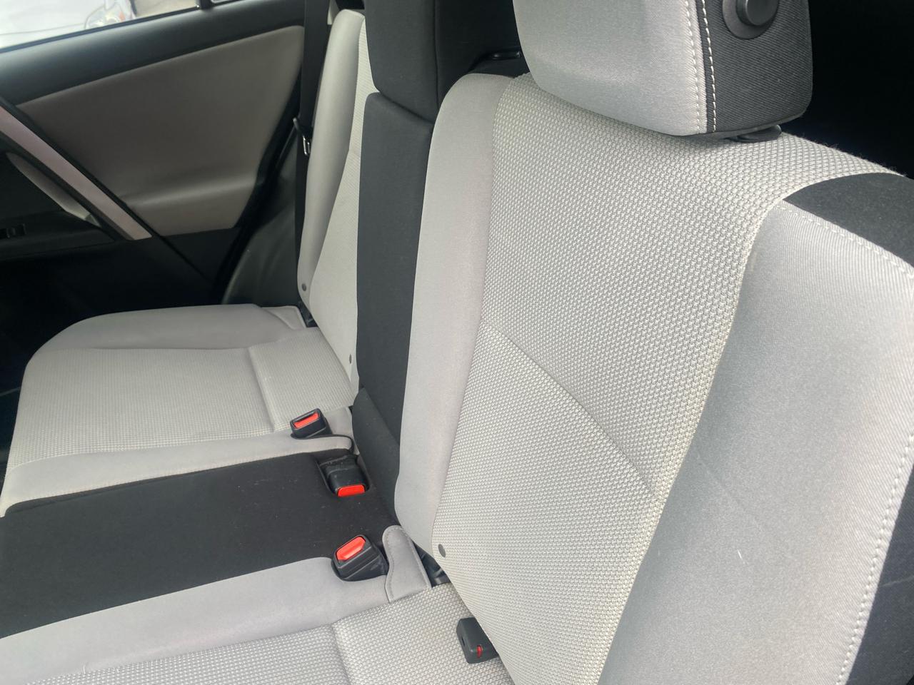 Toyota RAV4 XLE AWD 2018