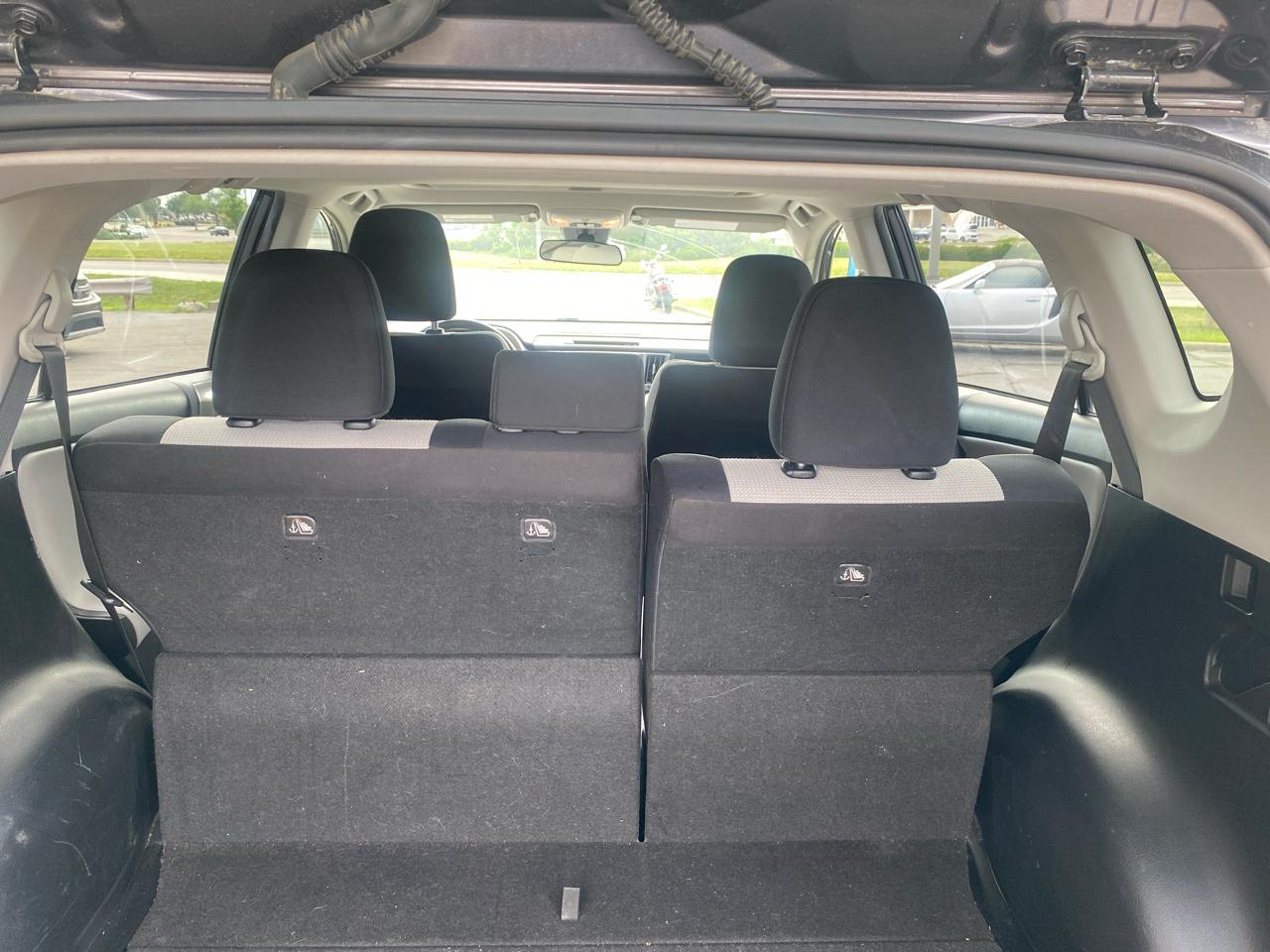Toyota RAV4 XLE AWD 2018