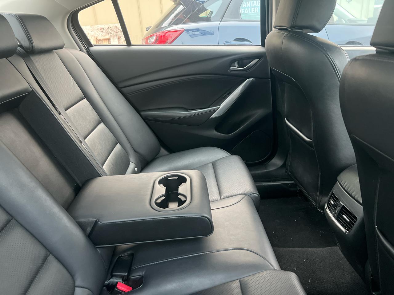 Mazda MAZDA6 i Touring 2016