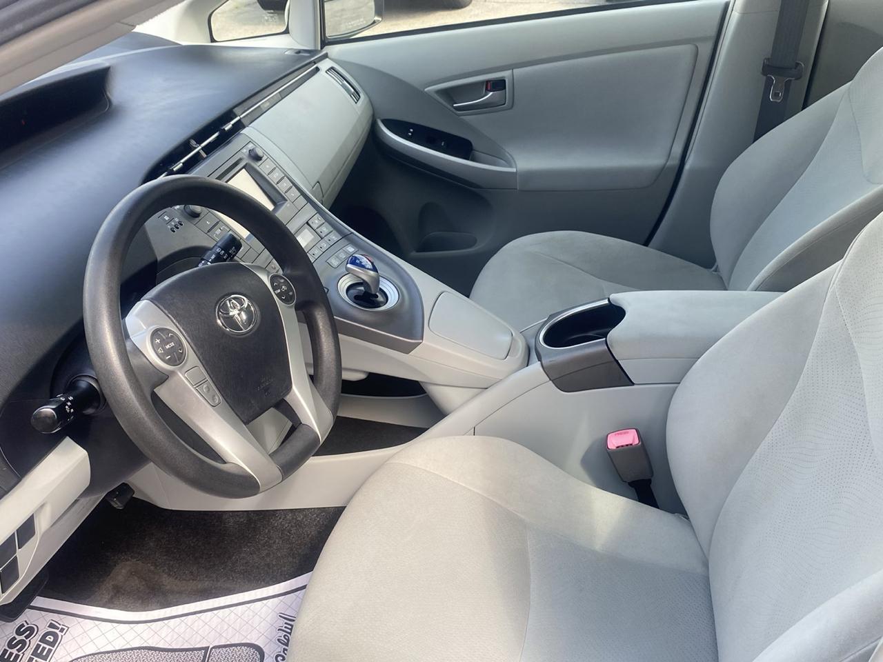 Toyota Prius Prius II 2013