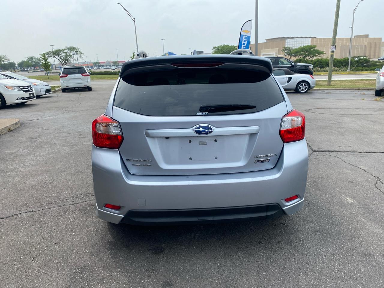 Subaru Impreza 2.0i Sport Limited PZEV 5-Door 2016