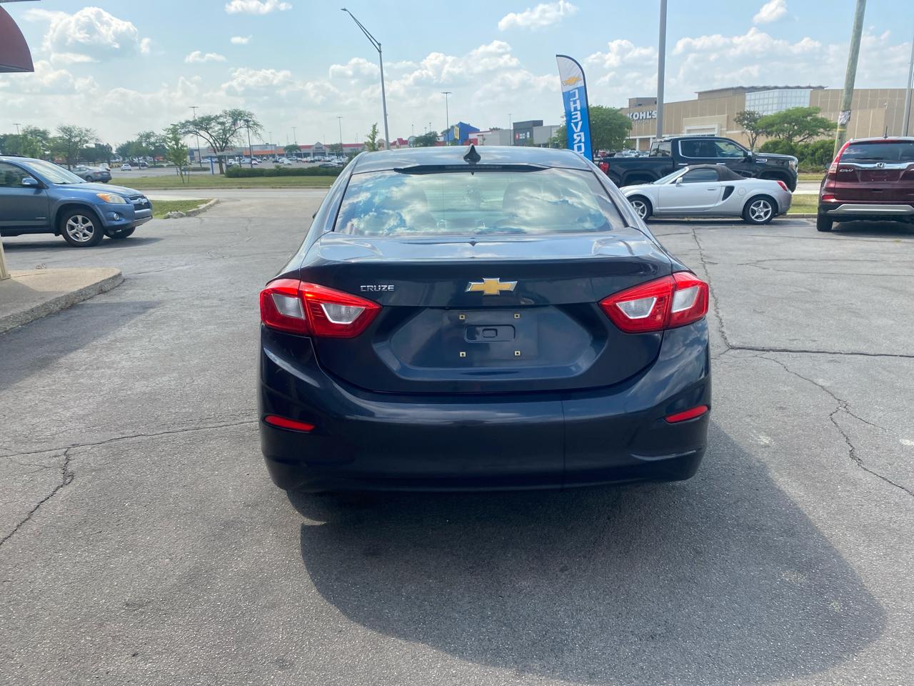 Chevrolet Cruze LS Auto 2016