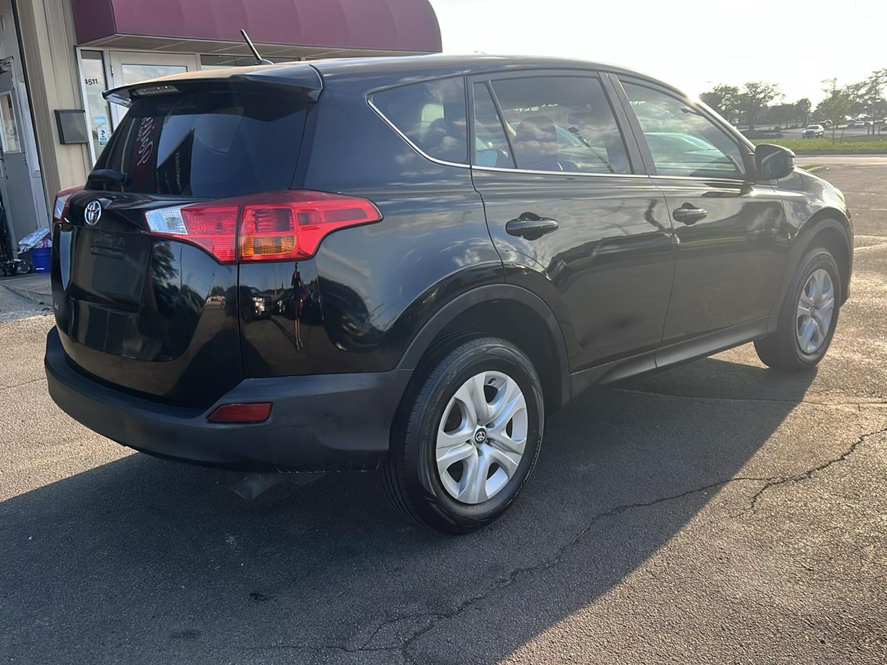 Toyota RAV4 LE AWD 2015