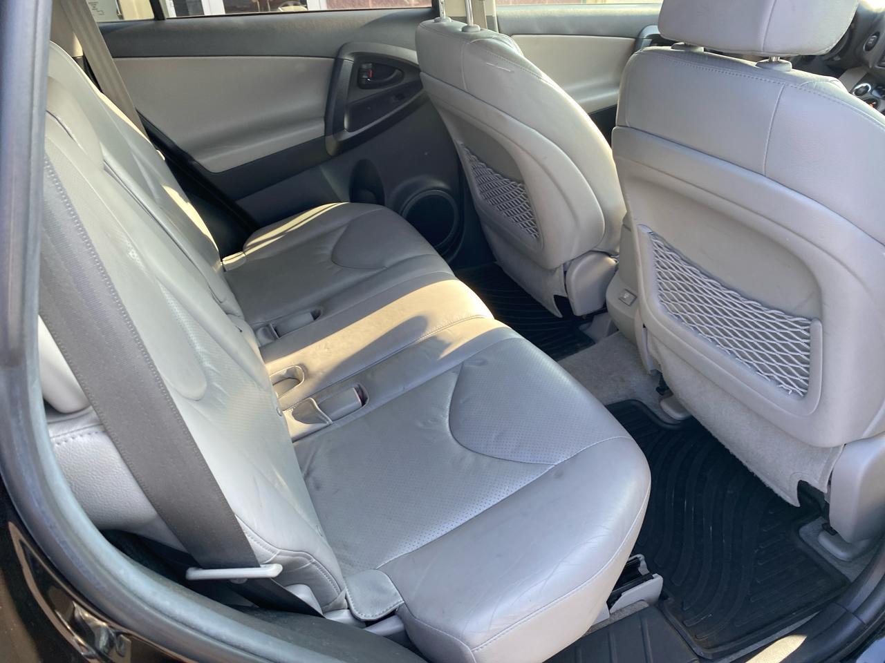 Toyota RAV4 Limited V6 4WD 2012