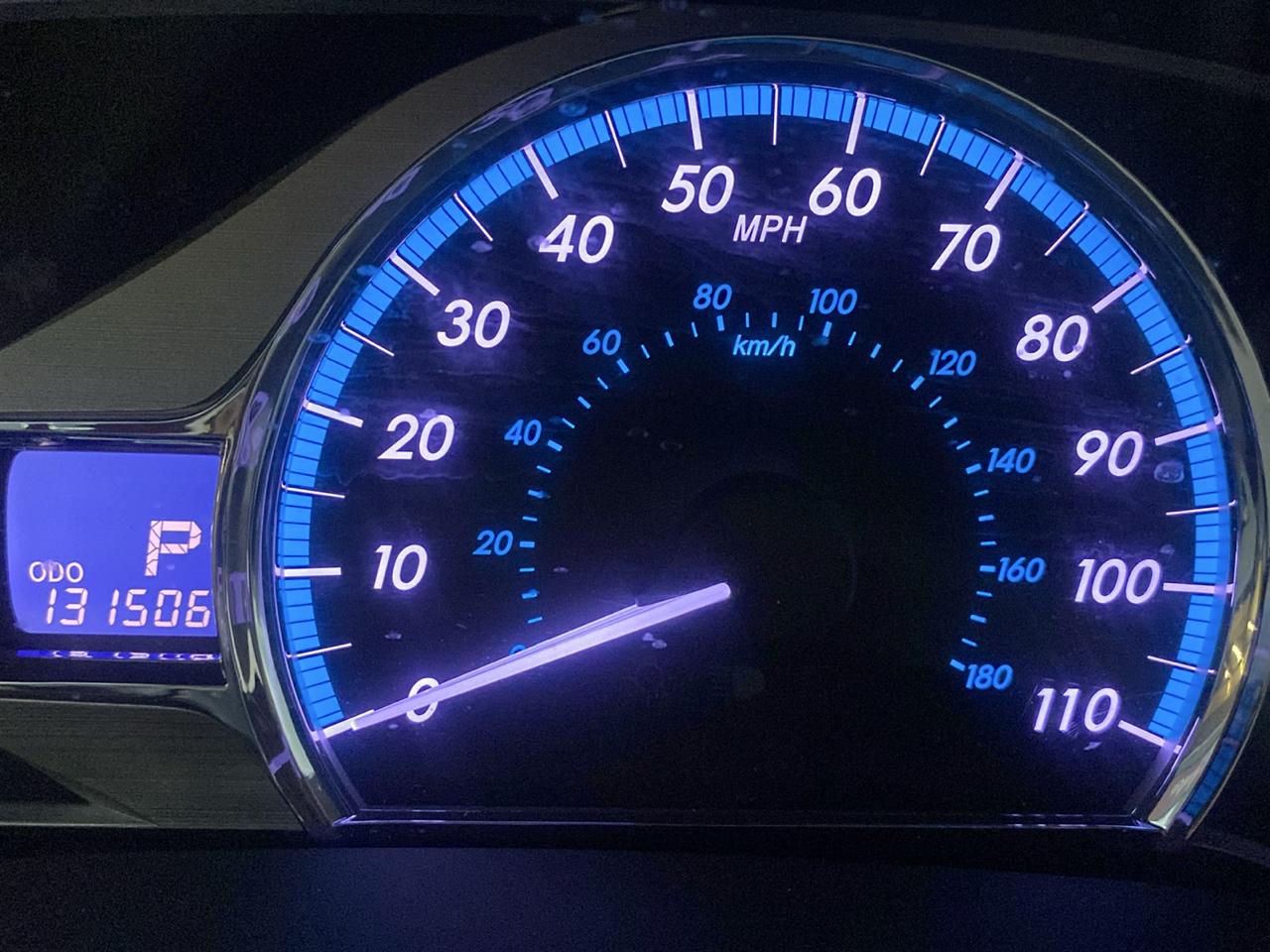 Toyota Sienna XLE AWD 7-Pass V6 2011