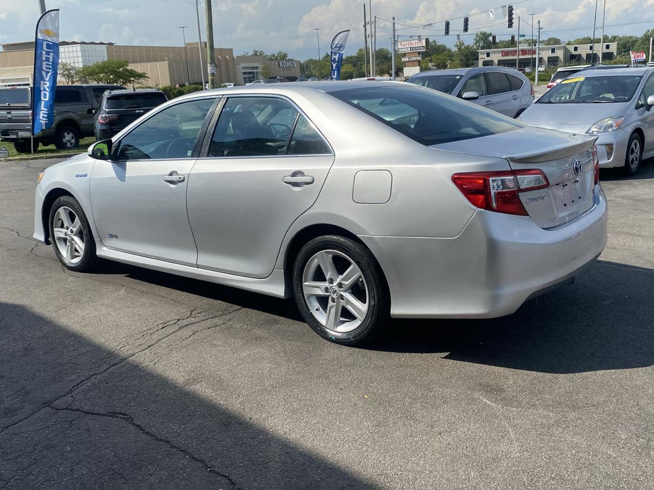 Toyota Camry Hybrid XLE 2014