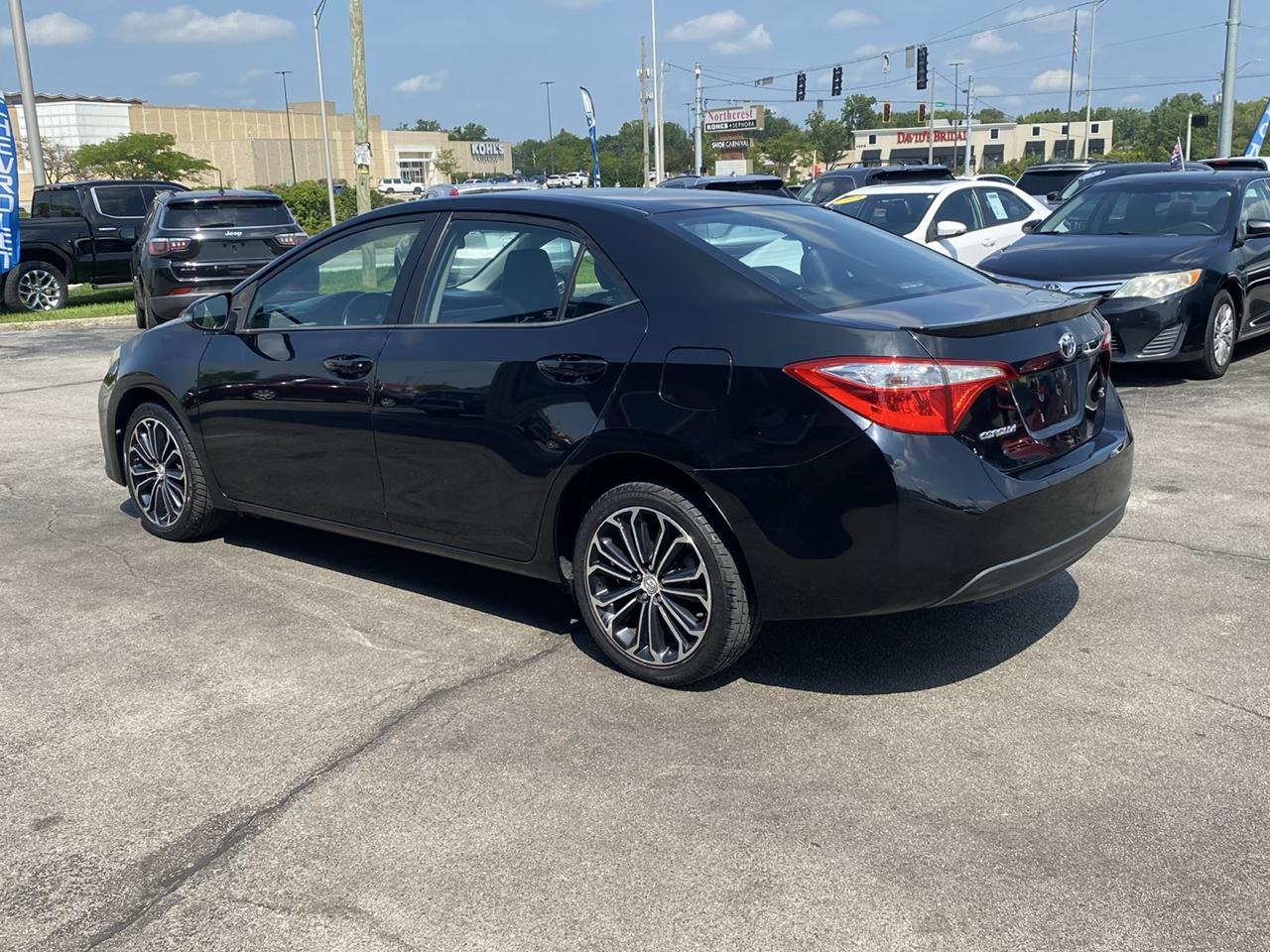 Toyota Corolla S Premium CVT 2015