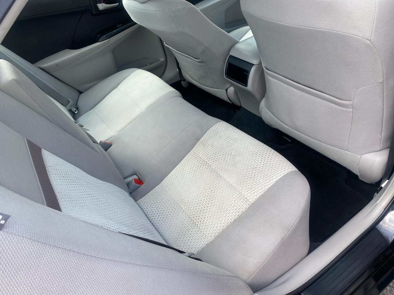 Toyota Camry LE 6-Spd AT 2014