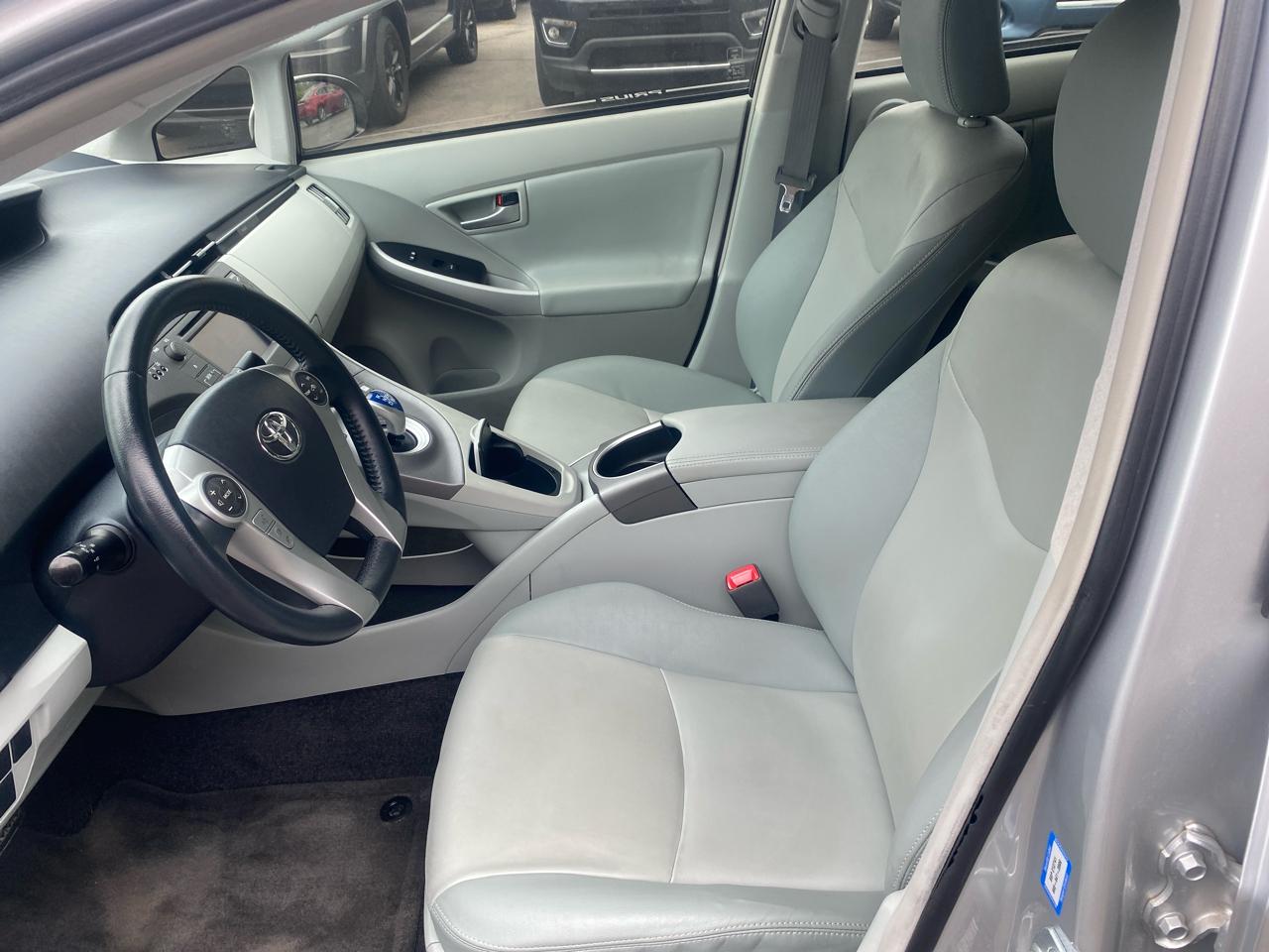 Toyota Prius Prius IV 2012