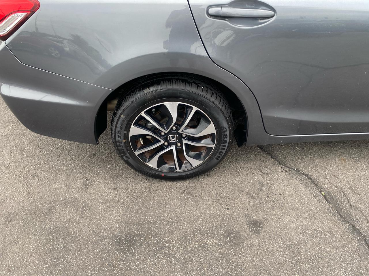 Honda Civic EX-L Sedan 5-Speed AT 2013