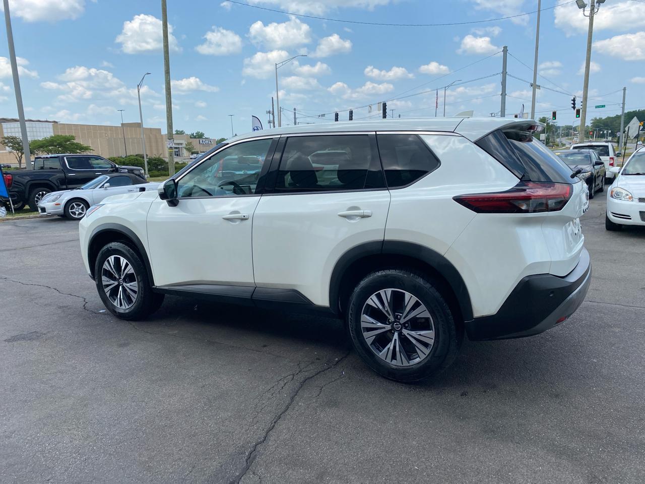 Nissan Rogue SV 2021