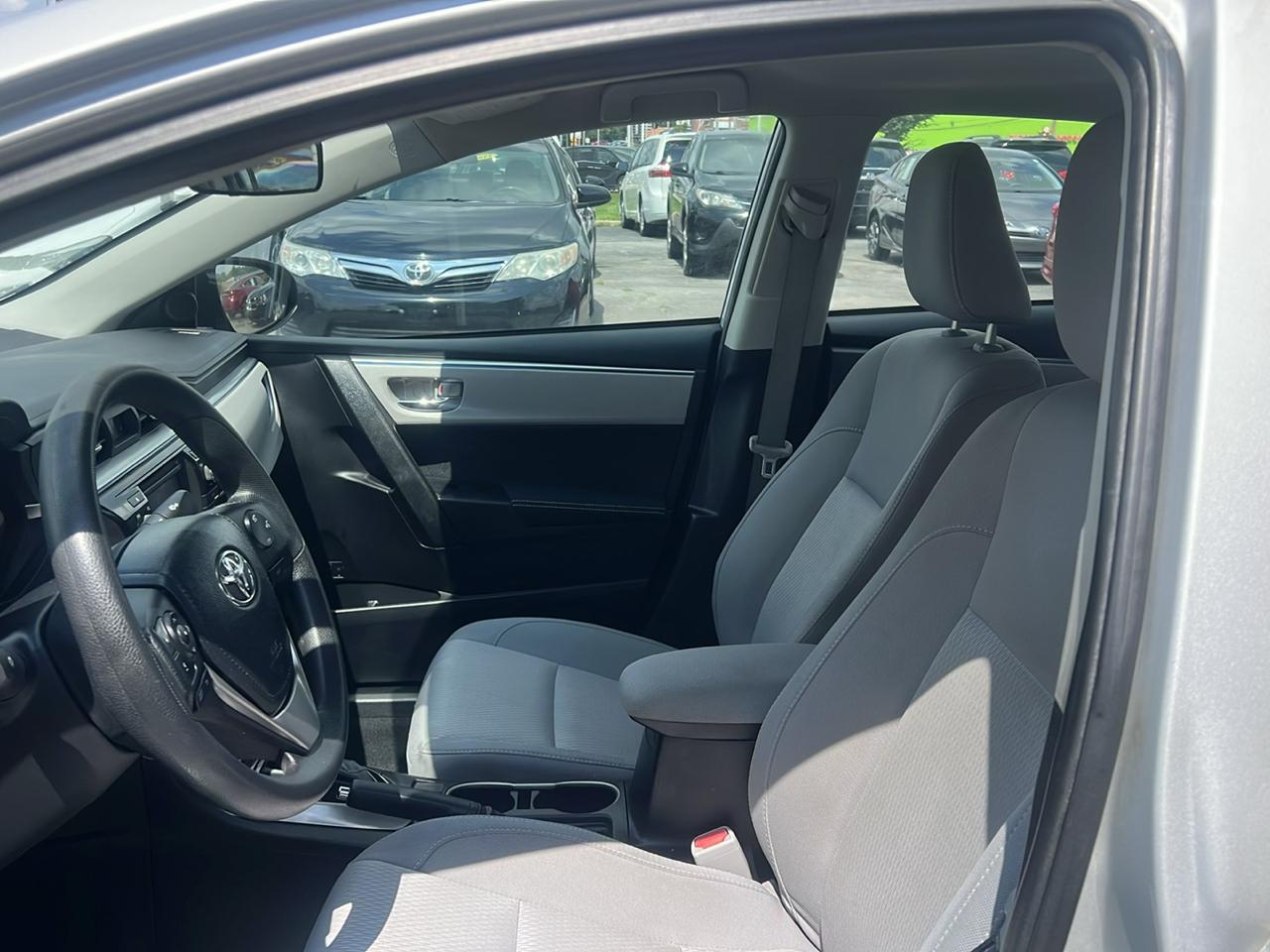 Toyota Corolla LE CVT 2014