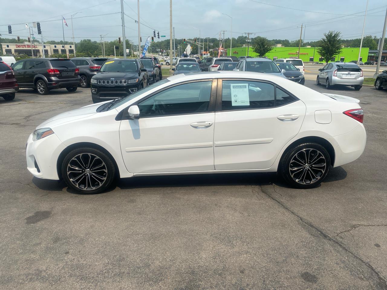 Toyota Corolla S Plus CVT 2015