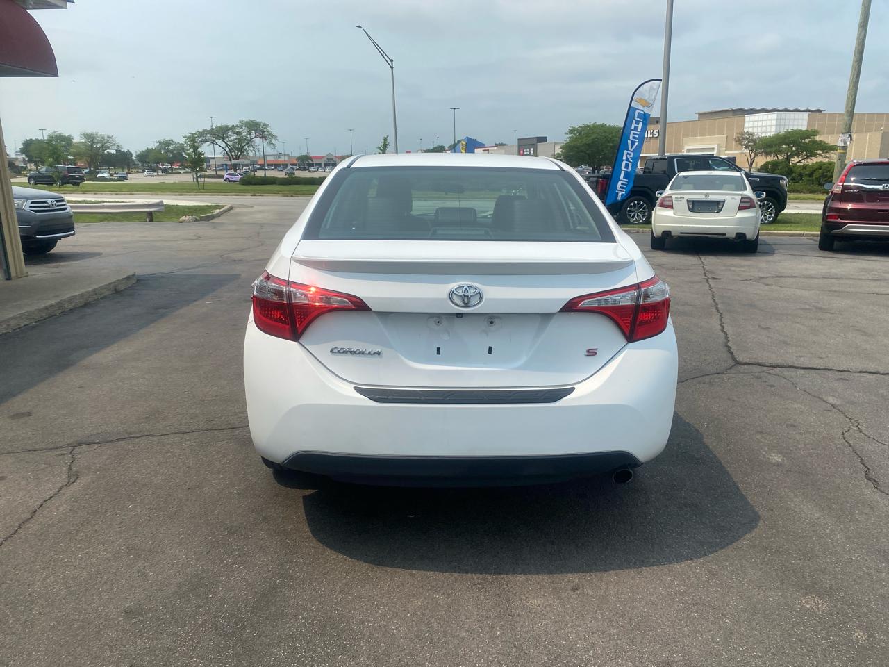 Toyota Corolla S Plus CVT 2015