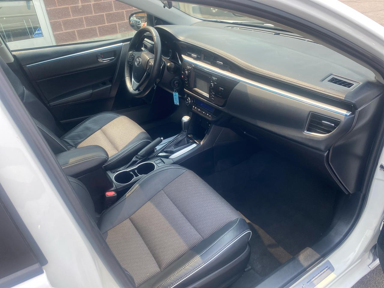 Toyota Corolla S Plus CVT 2015