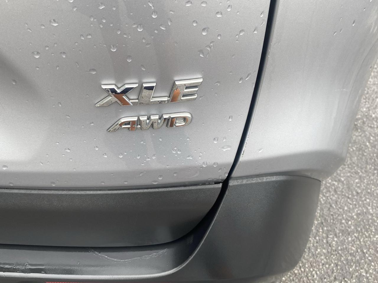 Toyota RAV4 XLE AWD 2020
