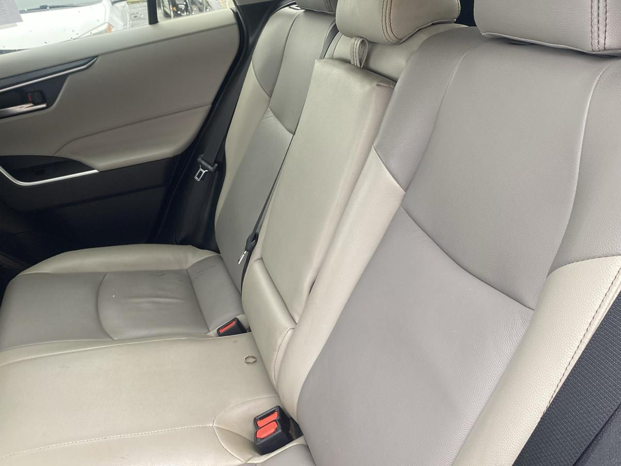 Toyota RAV4 XLE AWD 2020