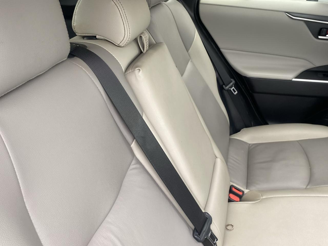 Toyota RAV4 XLE AWD 2020