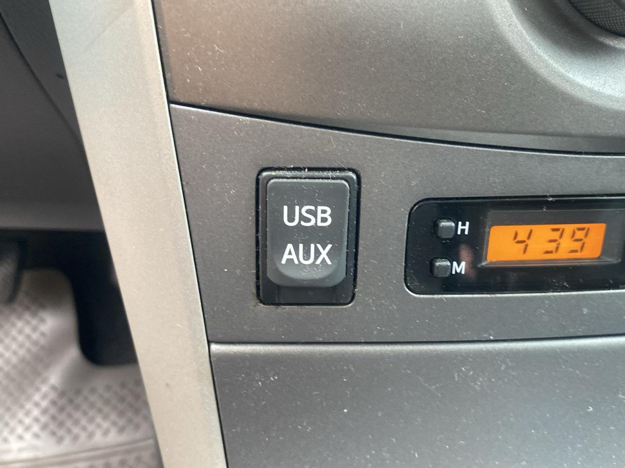 Toyota Corolla S 4-Speed AT 2011