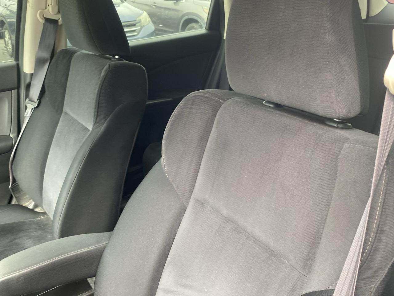 Honda CR-V LX 4WD 5-Speed AT 2012