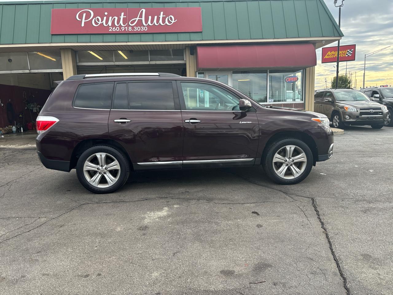 Toyota Highlander Limited 4WD 2013