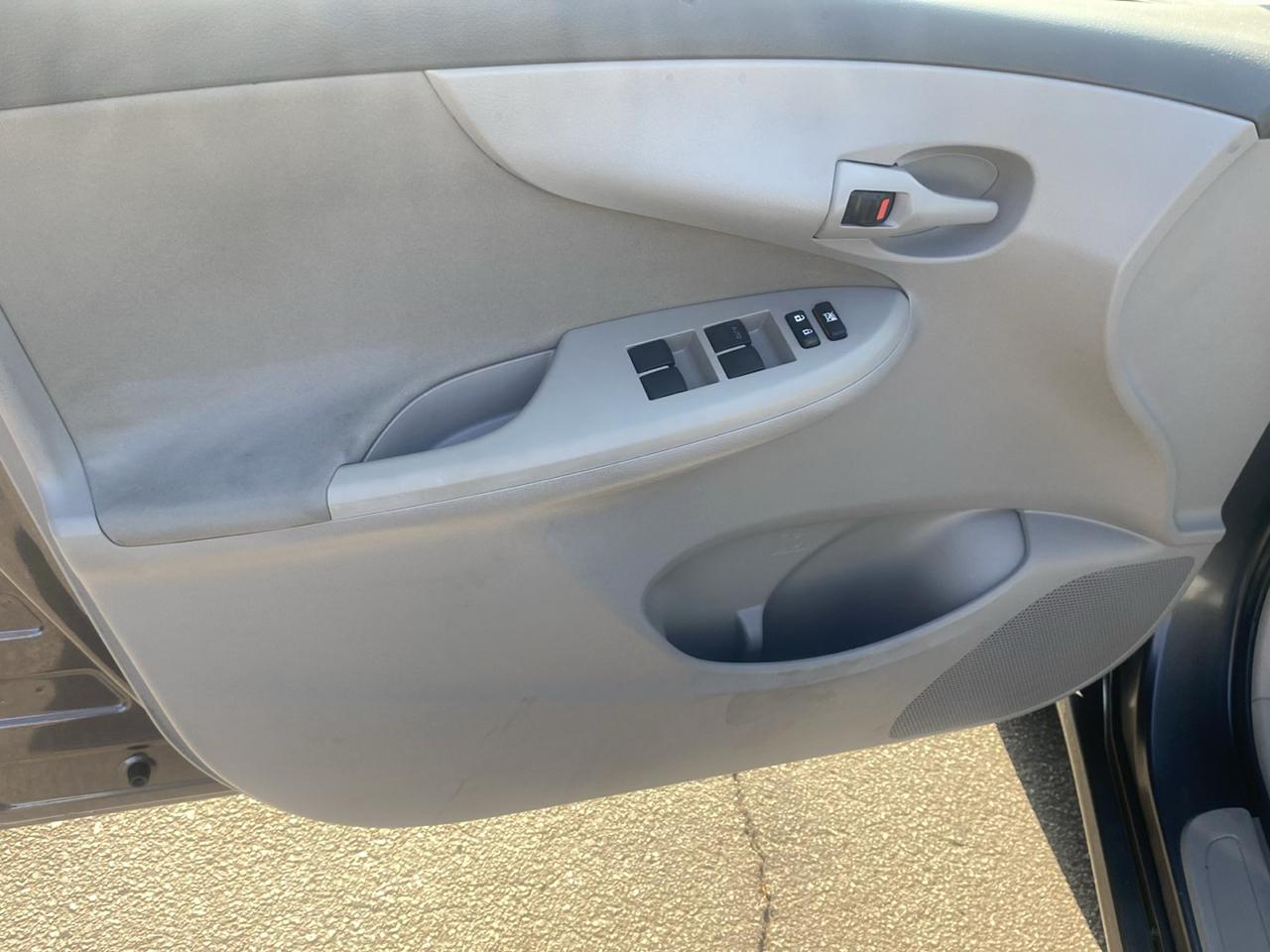 Toyota Corolla S 4-Speed AT 2009