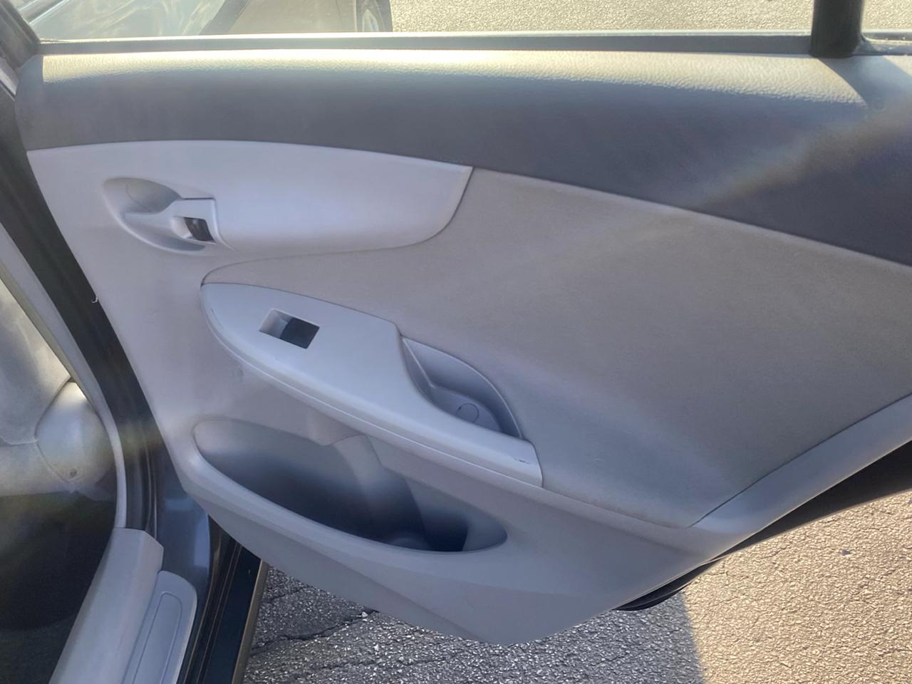 Toyota Corolla S 4-Speed AT 2009