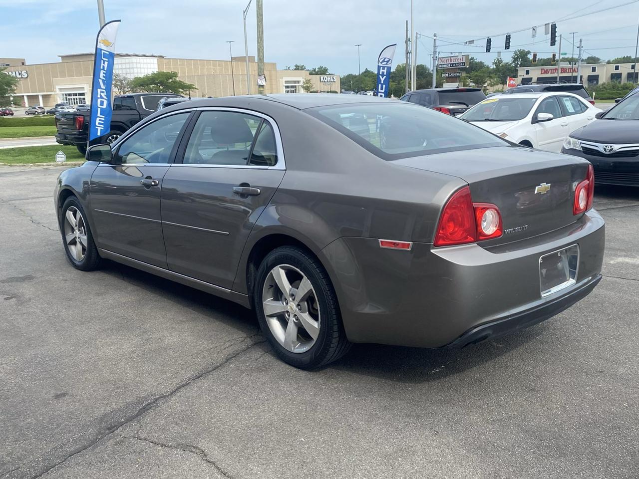Chevrolet Malibu 1LT 2011