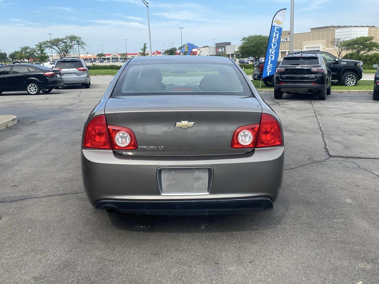Chevrolet Malibu 1LT 2011
