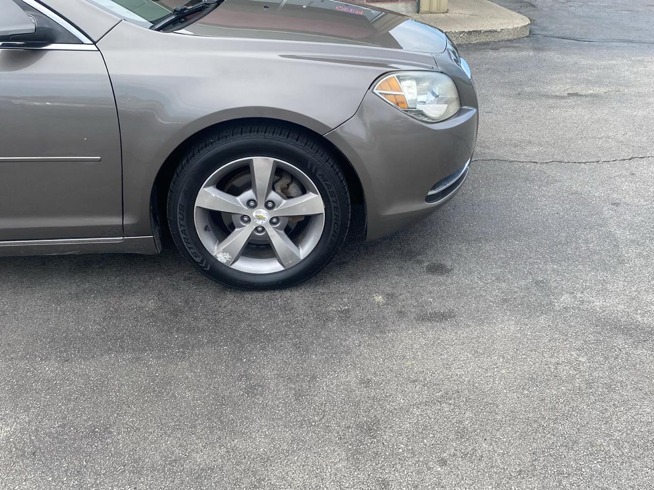 Chevrolet Malibu 1LT 2011