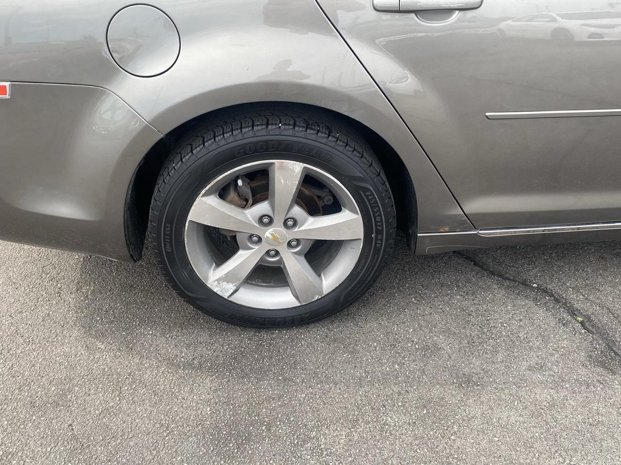 Chevrolet Malibu 1LT 2011
