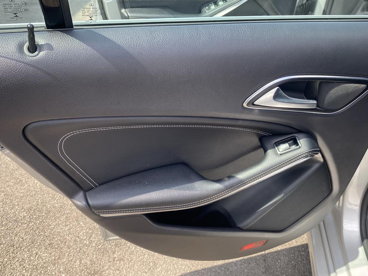 Mercedes-Benz CLA-Class CLA250 4MATIC 2014