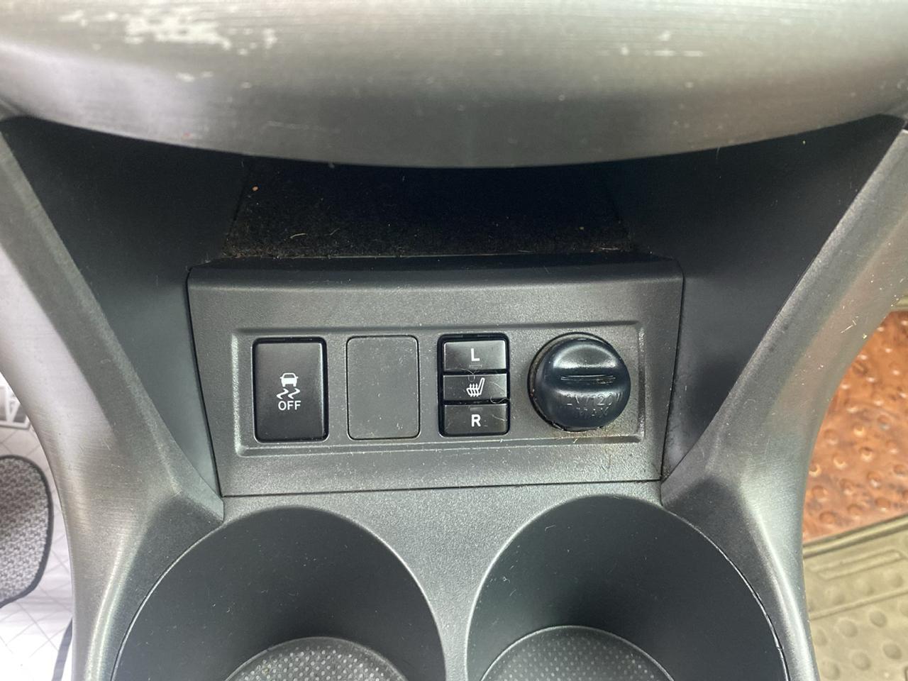 Toyota RAV4 Limited V6 4WD 2011