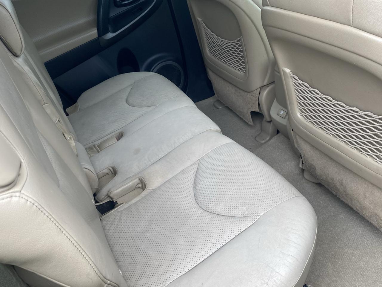 Toyota RAV4 Limited V6 4WD 2011